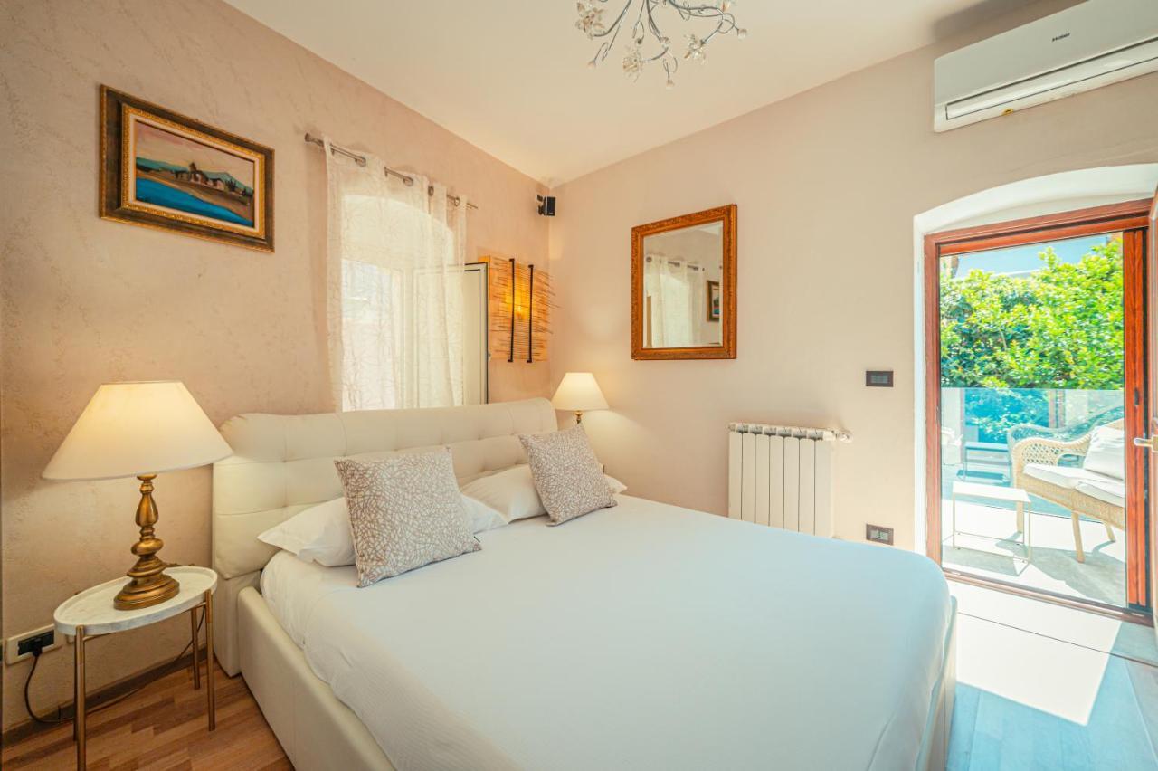Private Villa At Villa Al Duomo Ταορμίνα Εξωτερικό φωτογραφία